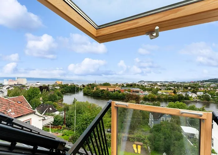 Διαμέρισμα Modern 3-bedroom With A View Τρόντχαϊμ